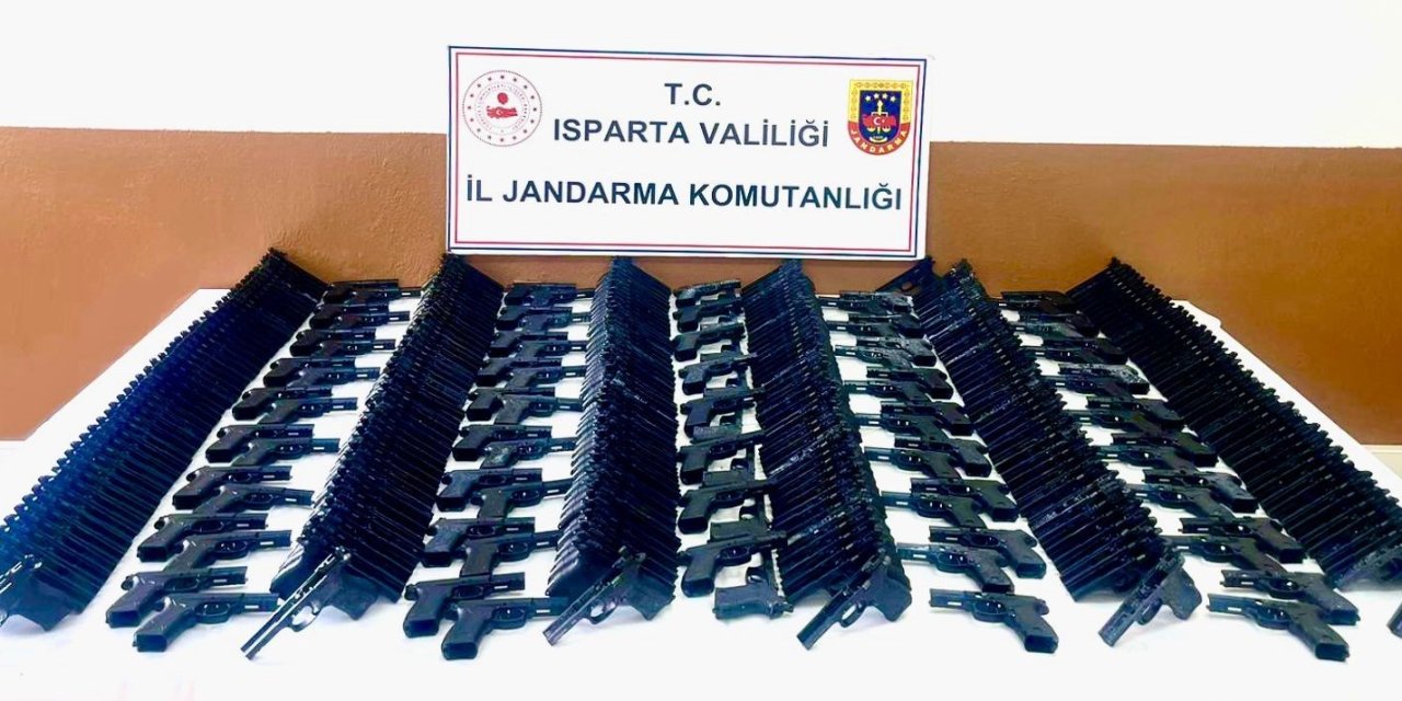 Elektrikli Bisiklette 564 Adet Tabanca Alt Takımı Ele Geçirildi