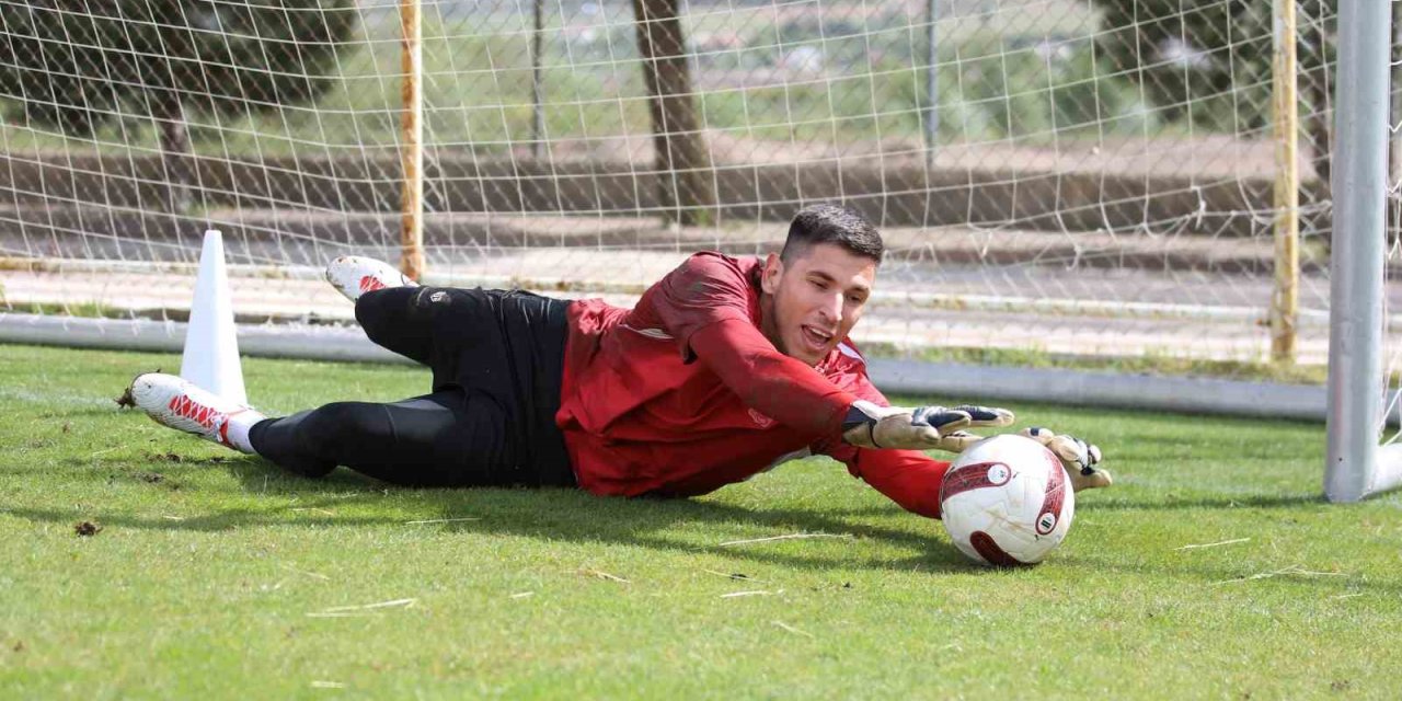 Sivasspor’da Başakşehir Hazırlıkları Sürüyor