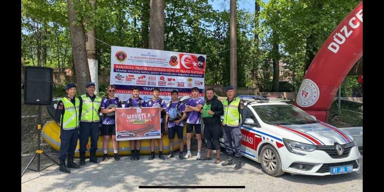 Liseli Gençlere Trafik Eğitimi