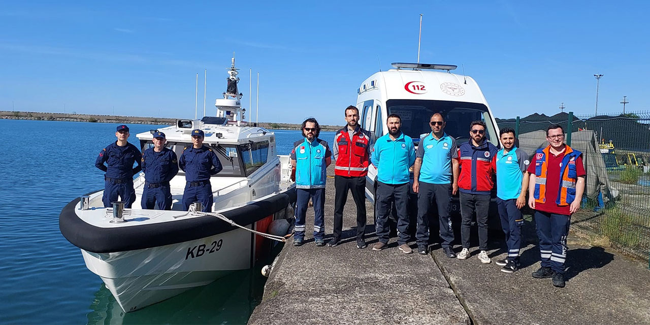 Acil Durumlarda Tıbbi Tahliye Eğitimi Rize'de Gerçekleştirildi