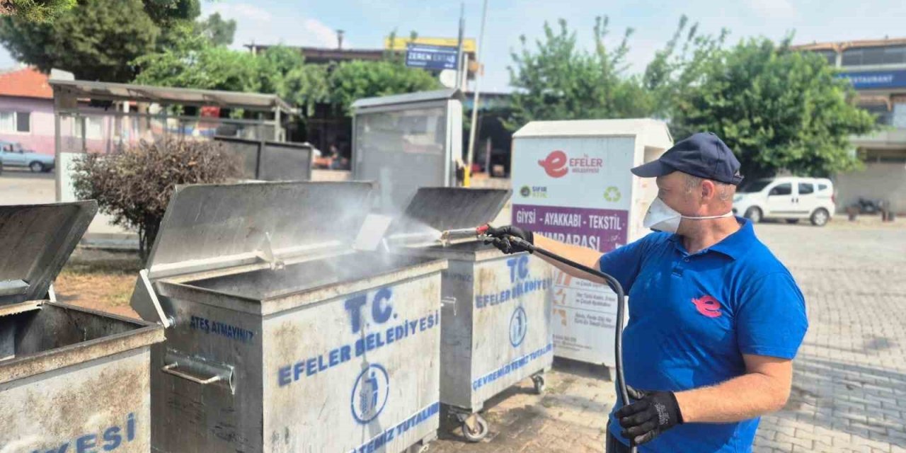 Efeler’de İlaçlama Çalışmaları Aralıksız Sürüyor