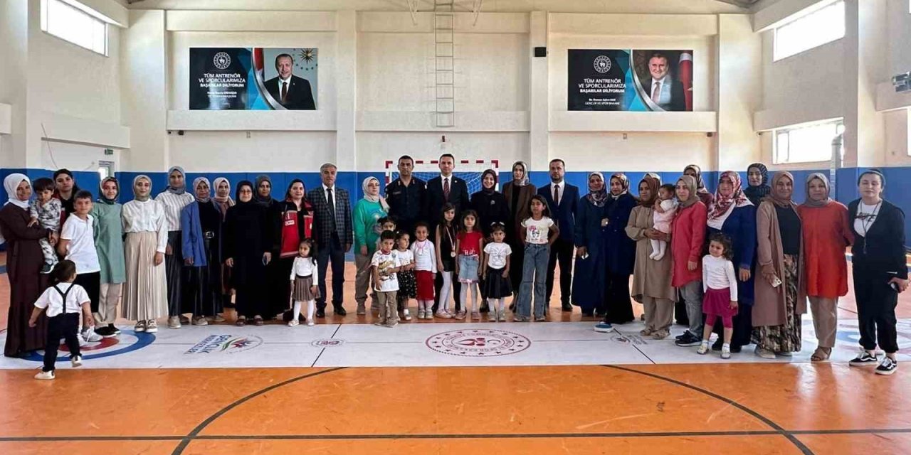 Samsatlı Anneler Çocukları İle Birlikte Eğlendi