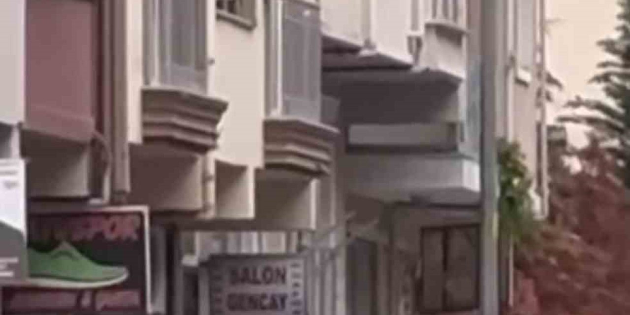 İki Kişi Arasındaki Kavga Kamerada