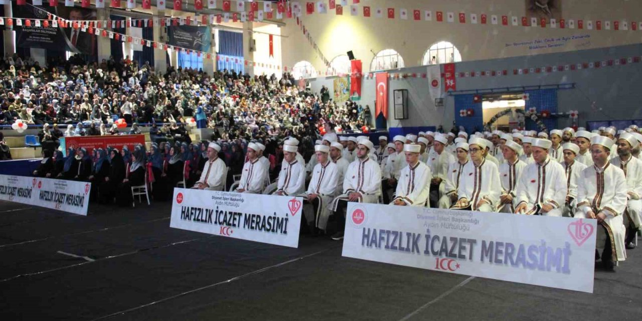 Aydın’da 133 Hafız İçin ’hafızlık İcazet Merasimi’ Düzenlendi