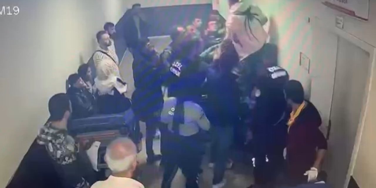 Sedyeden Kalktı, Doktora Saldırdı