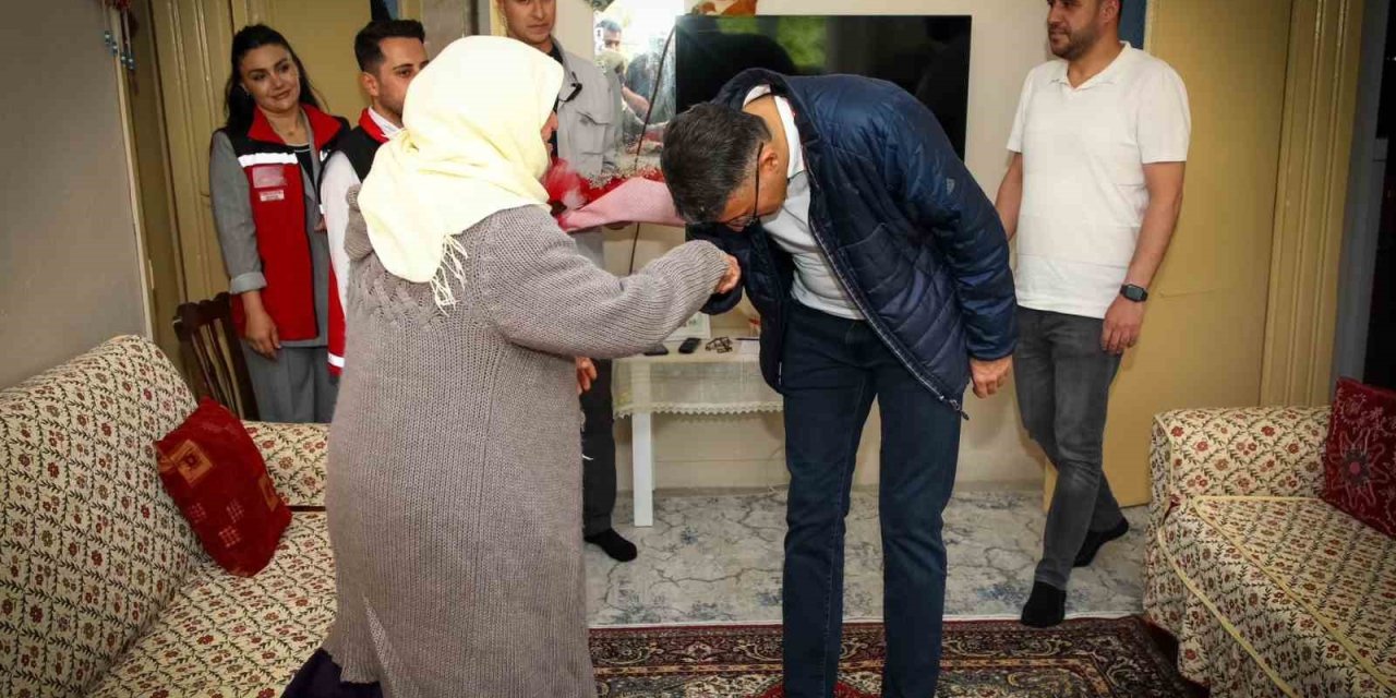 Vali Ali Çelik, Şehit Annelerini Ziyaret Etti