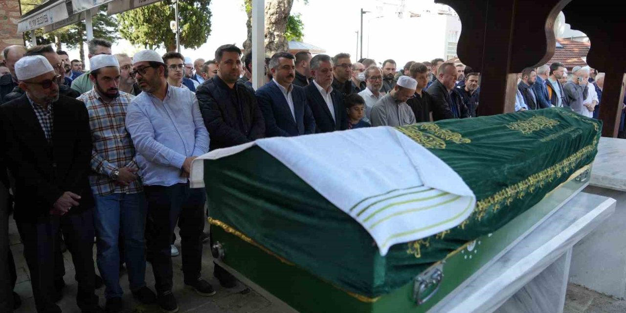 Ayasofya İçin Yargı Yolunu Açan İsmail Kandemir Vefat Etti