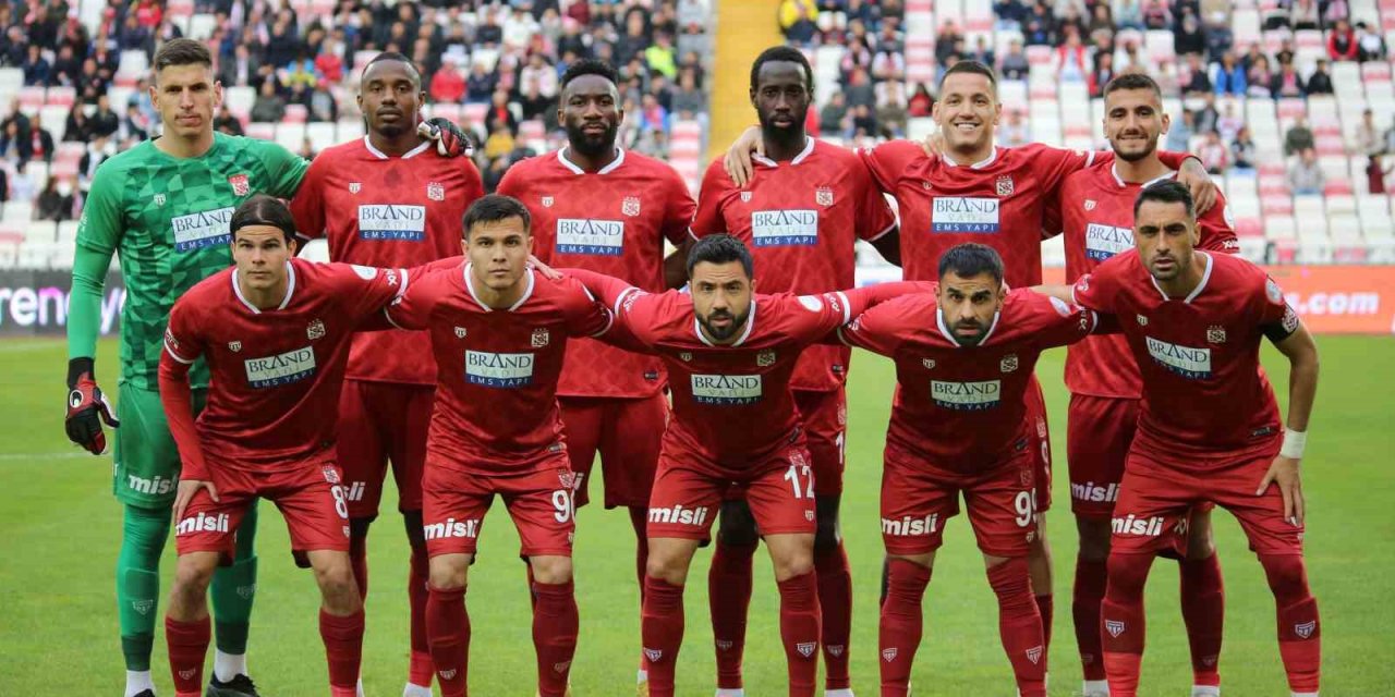 Sivasspor, Süper Lig’de 12. Mağlubiyetini Aldı