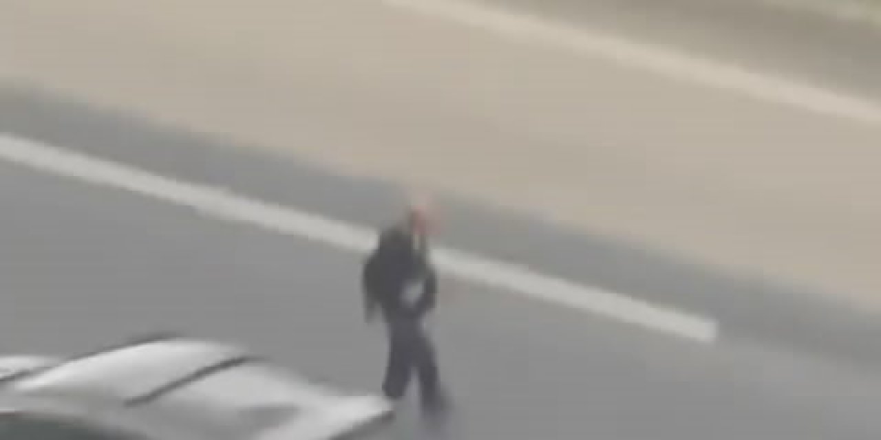 Facia Teğet Geçti...mudanya Yolunda Alkollü Yaya Paniği