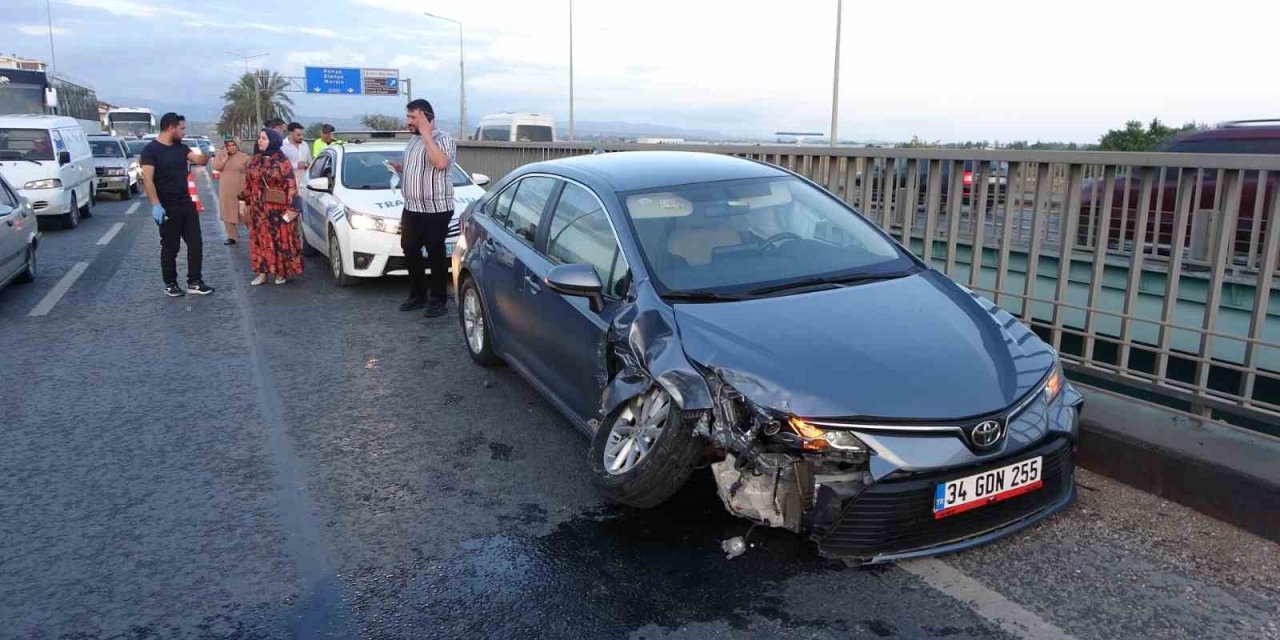 Köprüdeki Feci Kaza Ucuz Atlatıldı