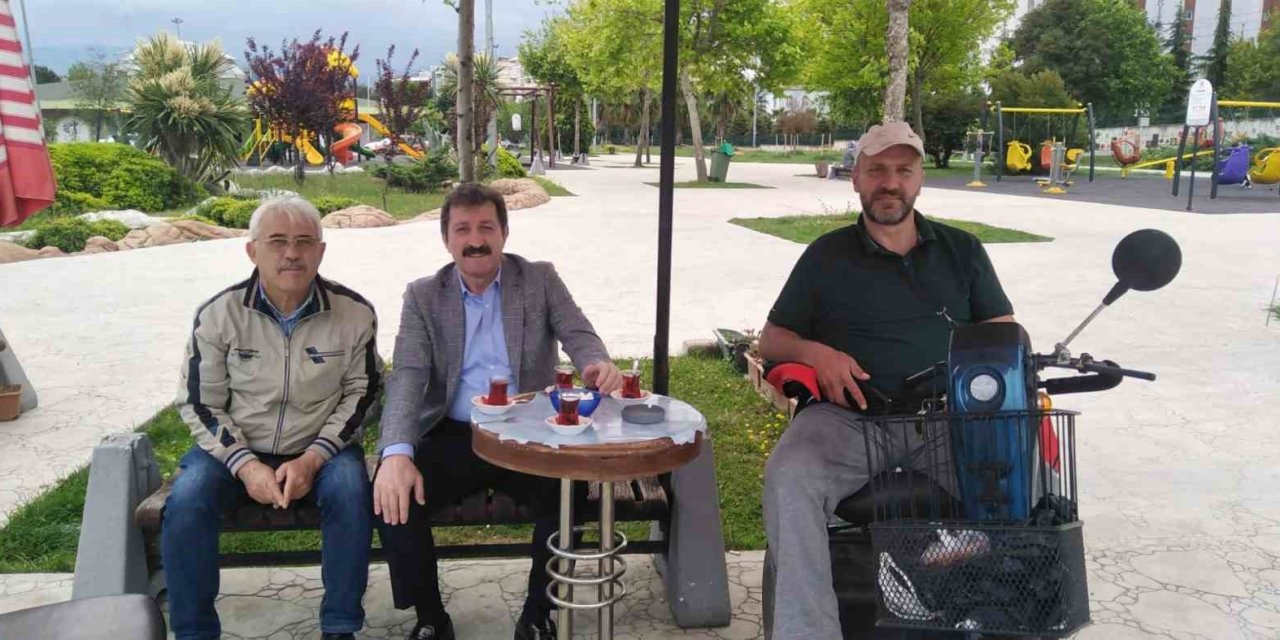 Vali Tavlı’dan Engellilerle Çay Sohbeti