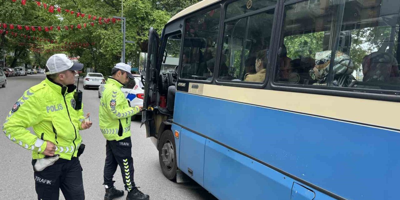 Ticari Araçlara Denetim Yapıldı