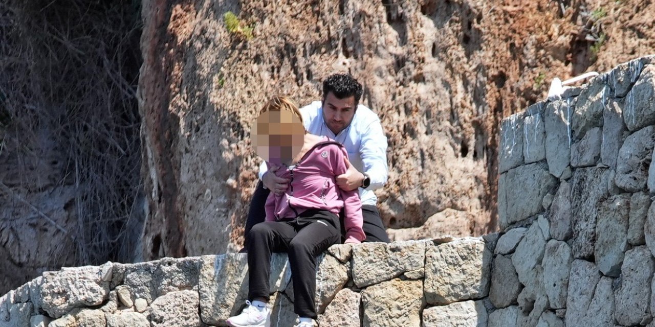 Kahraman Müzakereci Genç Kadını Ölümün Kıyısından Çekip Aldı