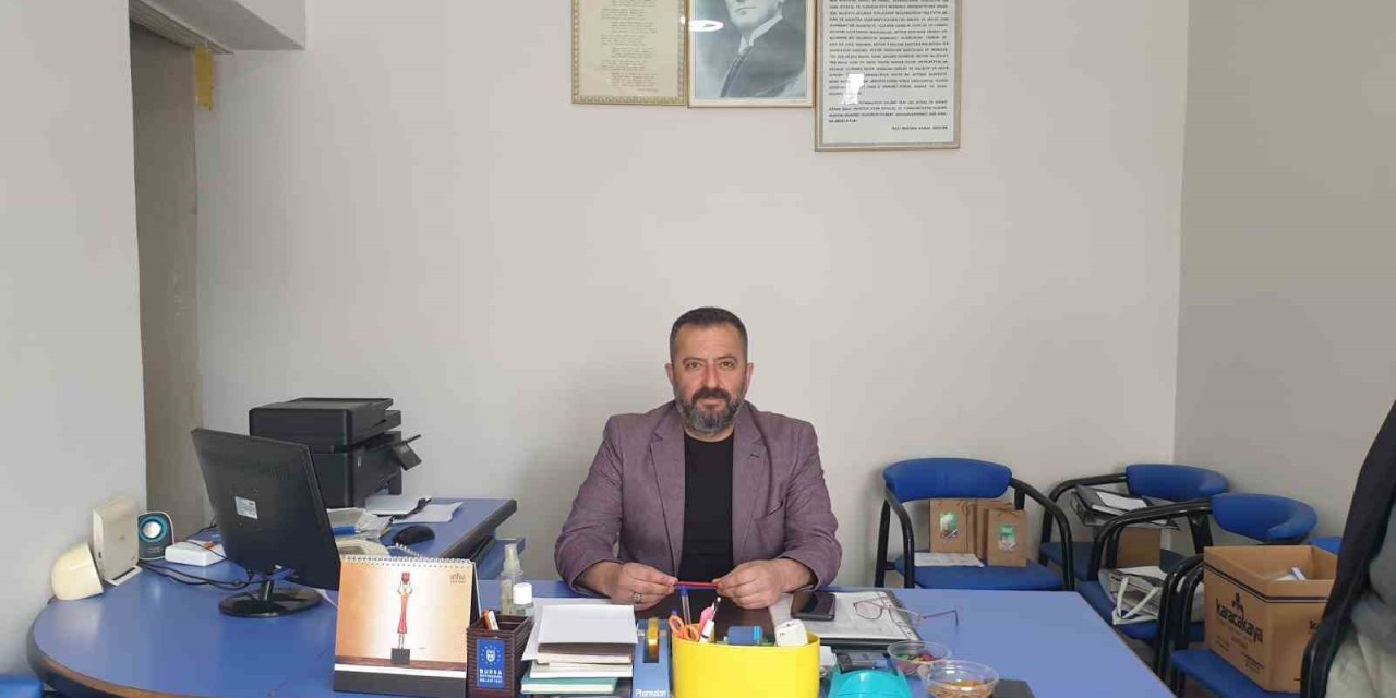 Orhaneli Muhtarlar Derneği’nde Görev Değişimi