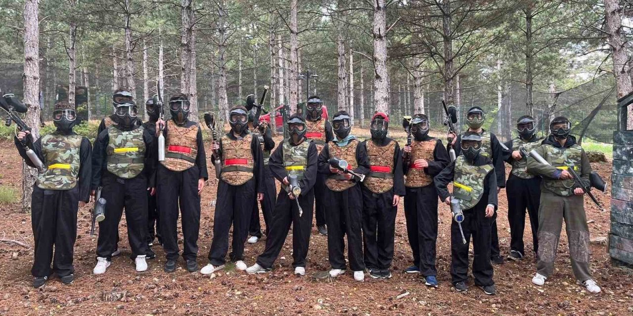 Gençlik Haftası Etkinlikleri Kampla Başladı