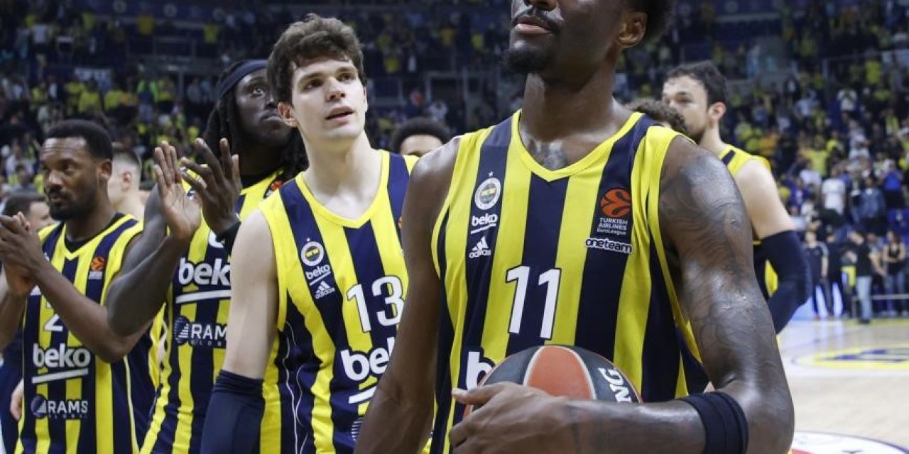 Nigel Hayes-davis, Euroleague’de Sezonun En İyi 5’ine Seçildi