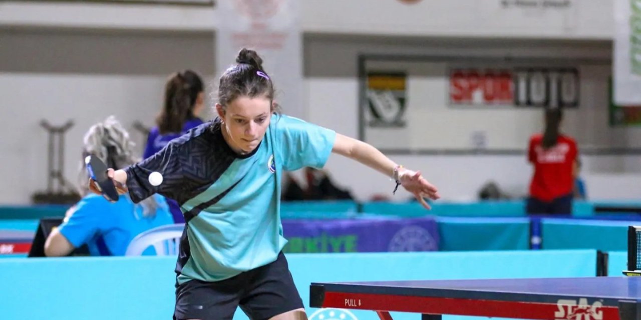 100. Yıl Yıldızlar Masa Tenisi Türkiye Şampiyonası Devam Ediyor