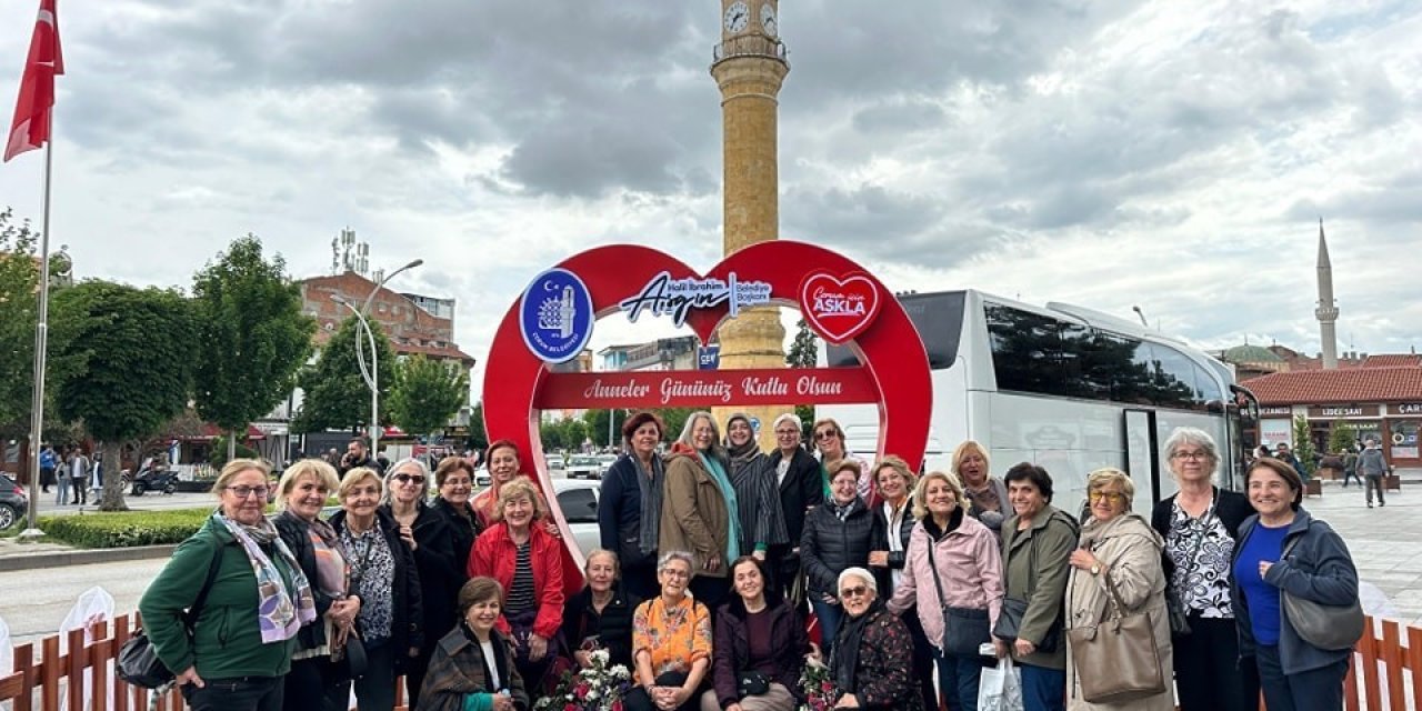 Emekli Vali Ve Bürokrat Eşleri Çorum’u Gezdi