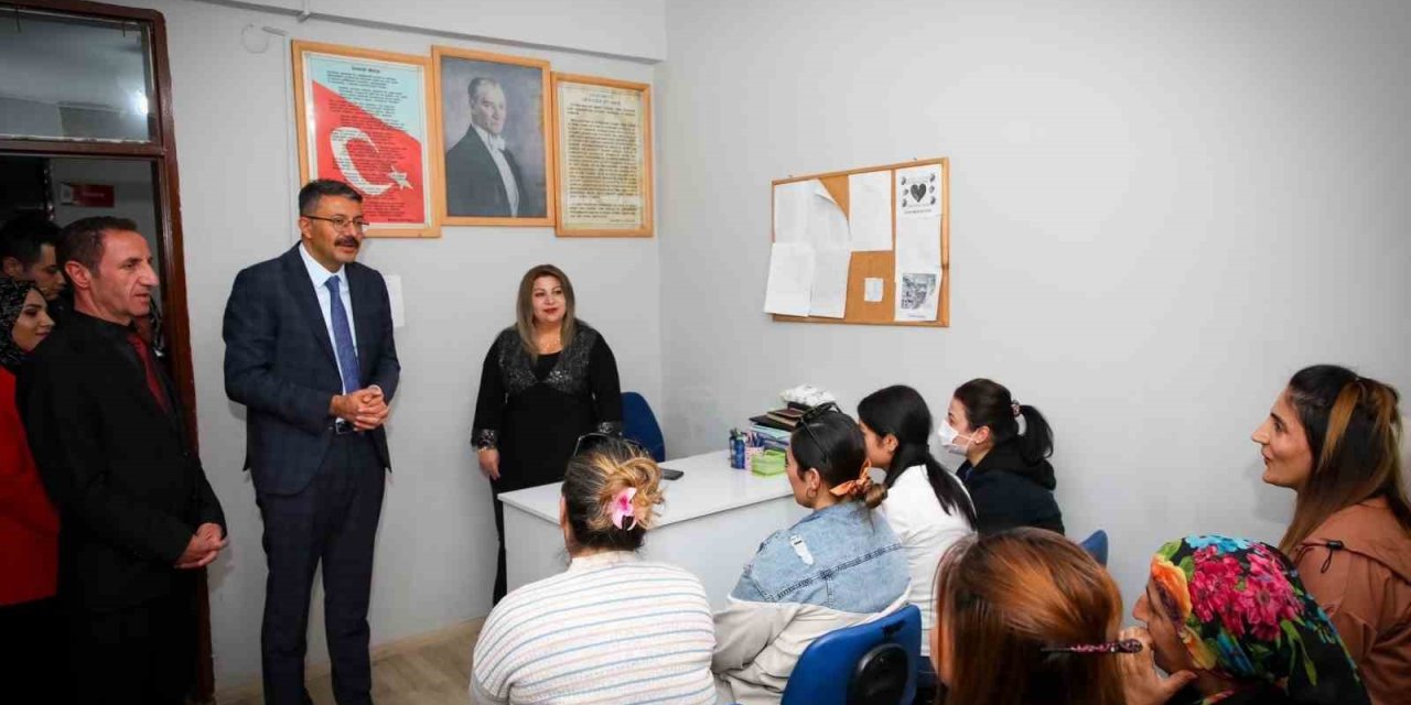 Vali Çelik: "Kadın Ne Kadar Güçlü Olursa, Toplum O Kadar Güçlü Olur"