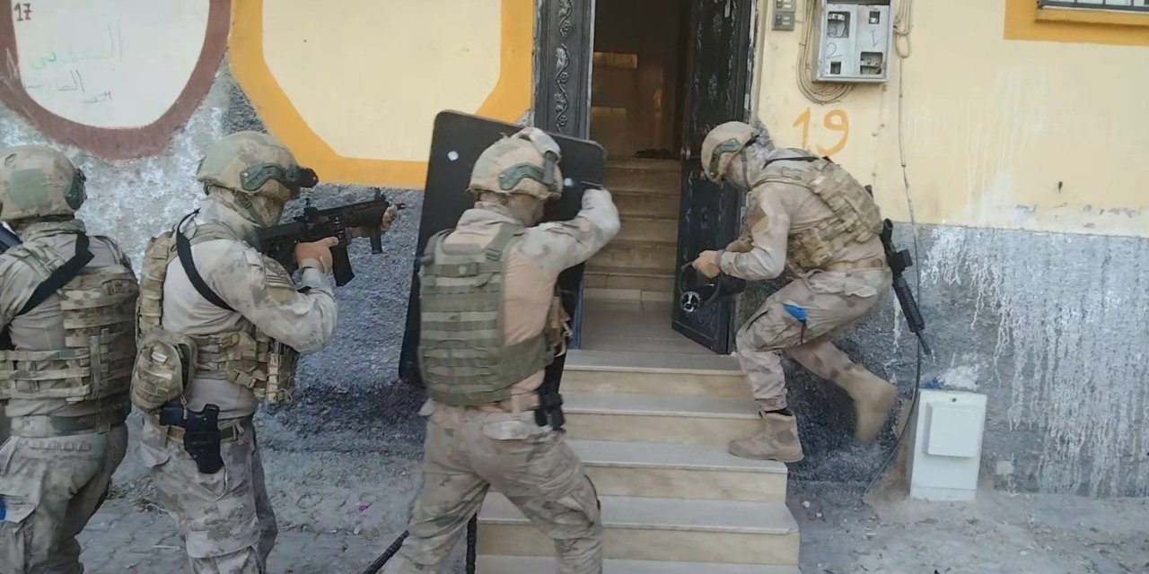 Şanlıurfa Merkezli Deaş Operasyonu: 8 Gözaltı