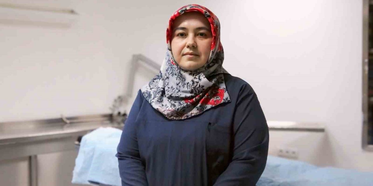 23 Yıldır Mesleğini Aşkla Yapıyor: Azmi İle Yılın Hemşiresi Seçildi