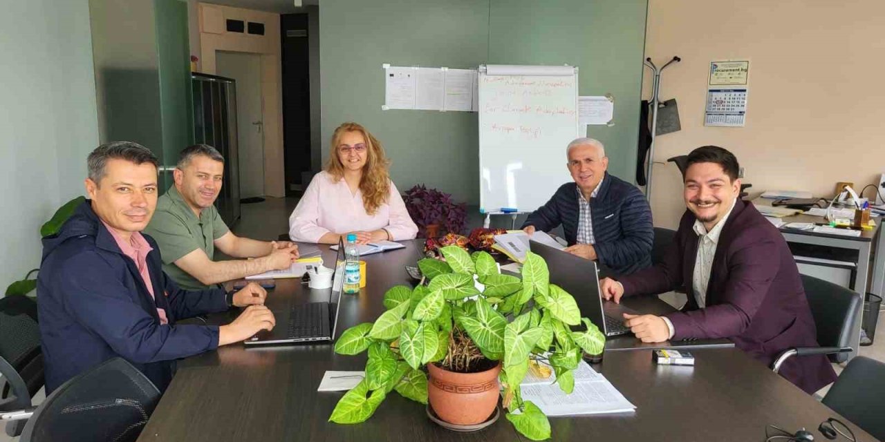 Yeşil Bir Gelecek İçin Adıyaman Ekibi Bulgaristan’da Çalışmaya Başladı