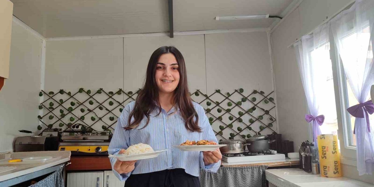 Depremzede İlayda Kahramanmaraş Yemeklerini Dünyaya Tanıtmak İstiyor