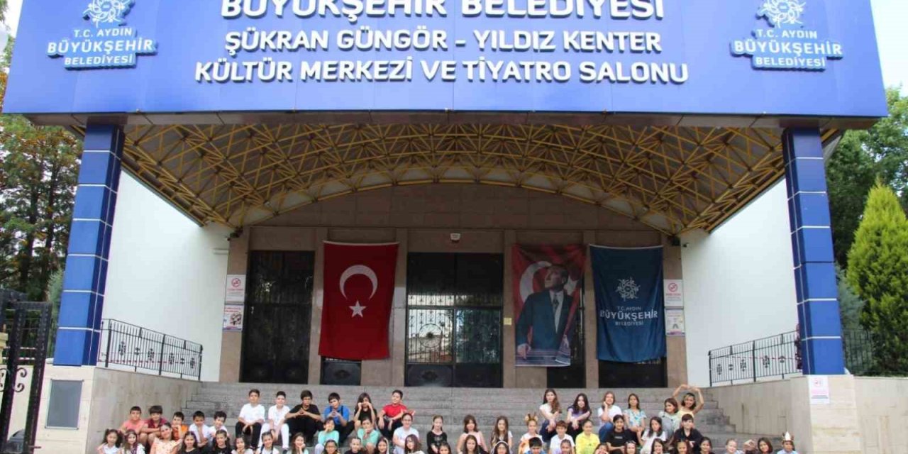 Aydın Büyükşehir Belediyesi Şehir Tiyatrosu’nun Genç Yetenekleri Büyük Beğeni Topladı