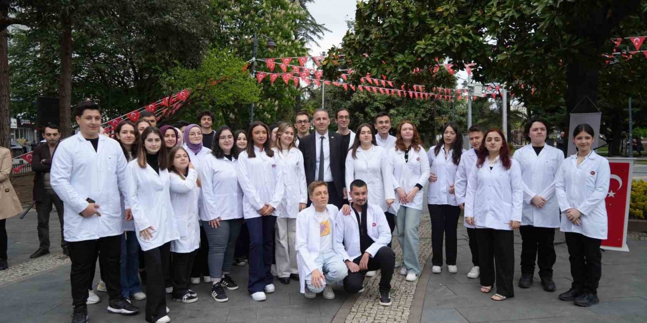 Karacan: “Eczacıların Önemi Pandemi Ve Depremlerde Görüldü”