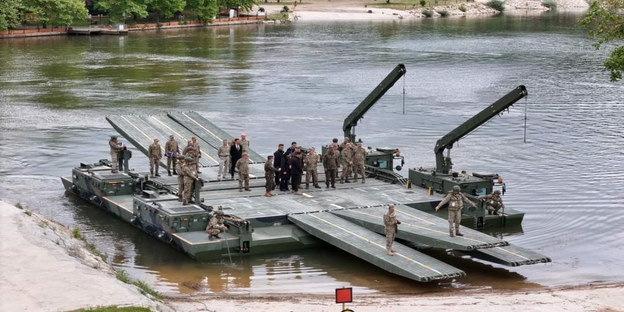 Kırklareli’de Durgun Sulardan Geçiş Eğitimi Gerçekleştirildi