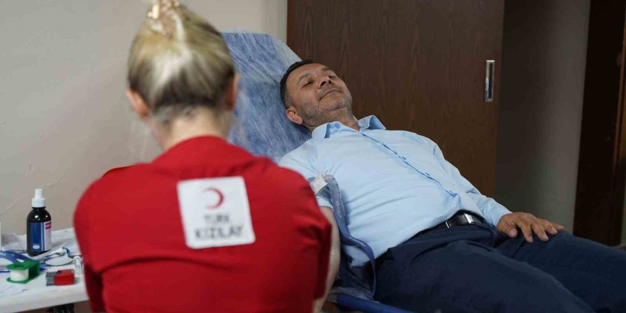 Ak Parti’den Kan Bağışına Destek