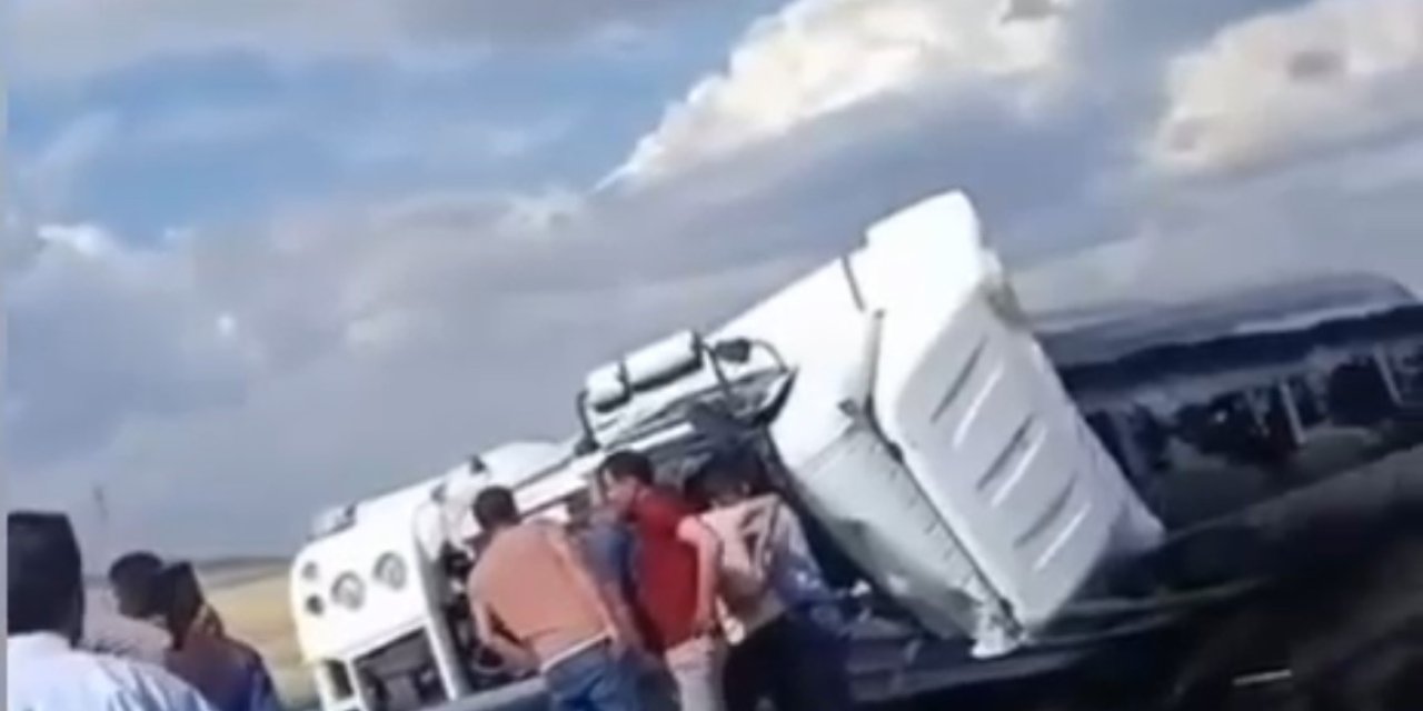 Nusaybin’de Petrol Yüklü Tanker Devrildi: 1 Ölü