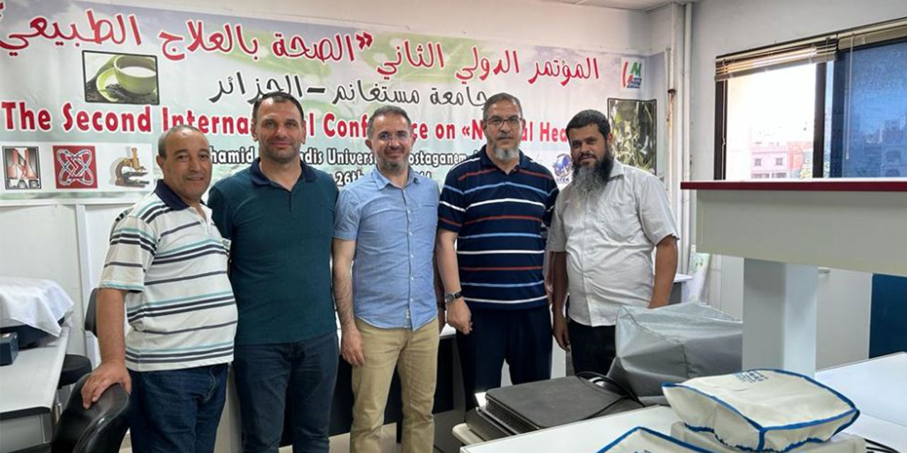 Recep Tayyip Erdoğan Üniversitesi Öğretim Üyeleri Cezayir’de Üniversiteyi Tanıttı