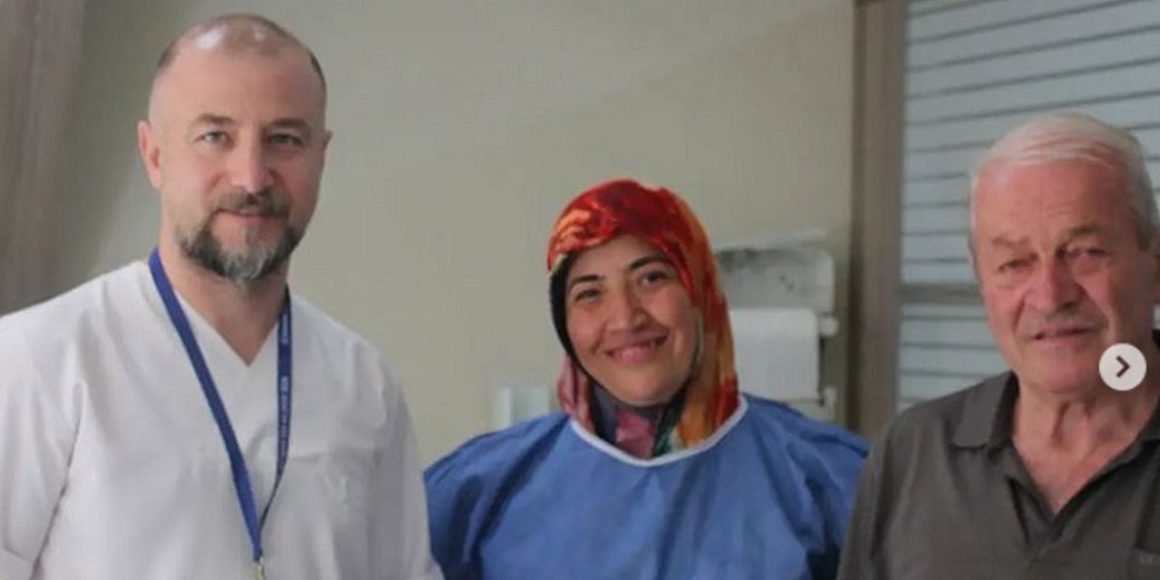 SALVADER Başkanı Toptan Rize Ağız ve Diş Sağlığı Merkezinin Hizmetine Şiir ile Teşekkür Etti