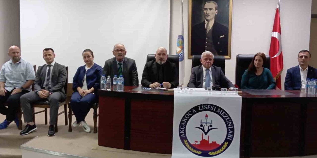 Akçakoca Lisesi Mezunları Dernekleşti