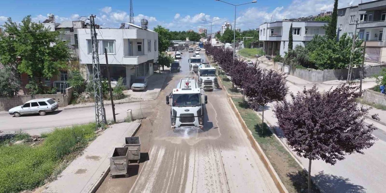 Adıyaman Belediyesi’nden Temizlik Çalışması
