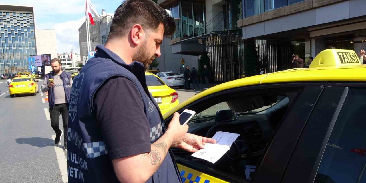 Taksilere Araç İçi Kamera Denetimi: 10 Araç Trafikten Men Edildi