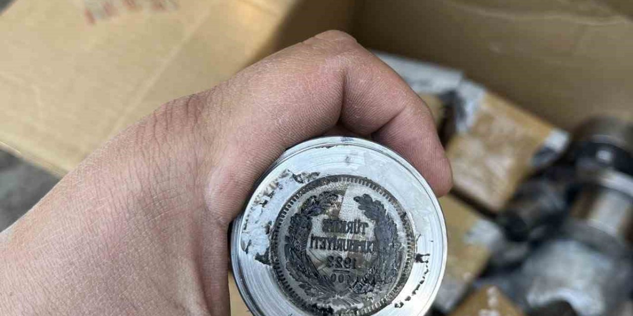 Sahte Para Matrisleri Sınırda Bulundu: Osmanlı Tuğralı Para Basılacaktı