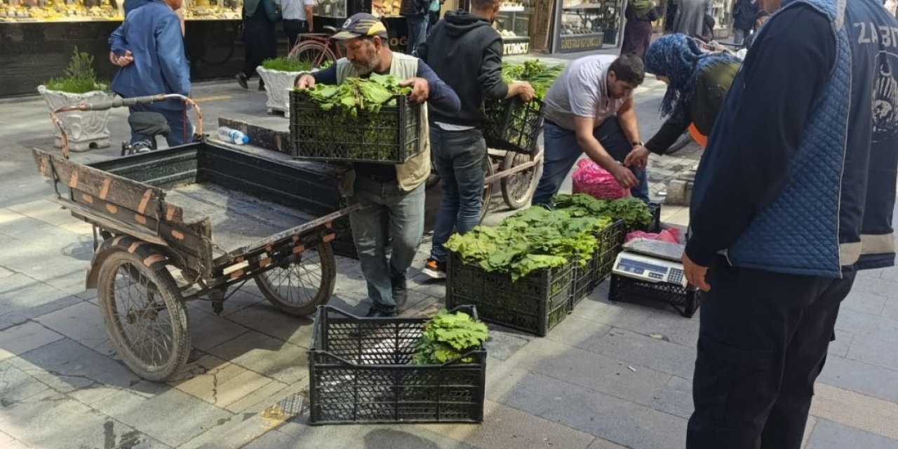 Iğdır Belediyesinden Kaldırım İşgali Denetimi