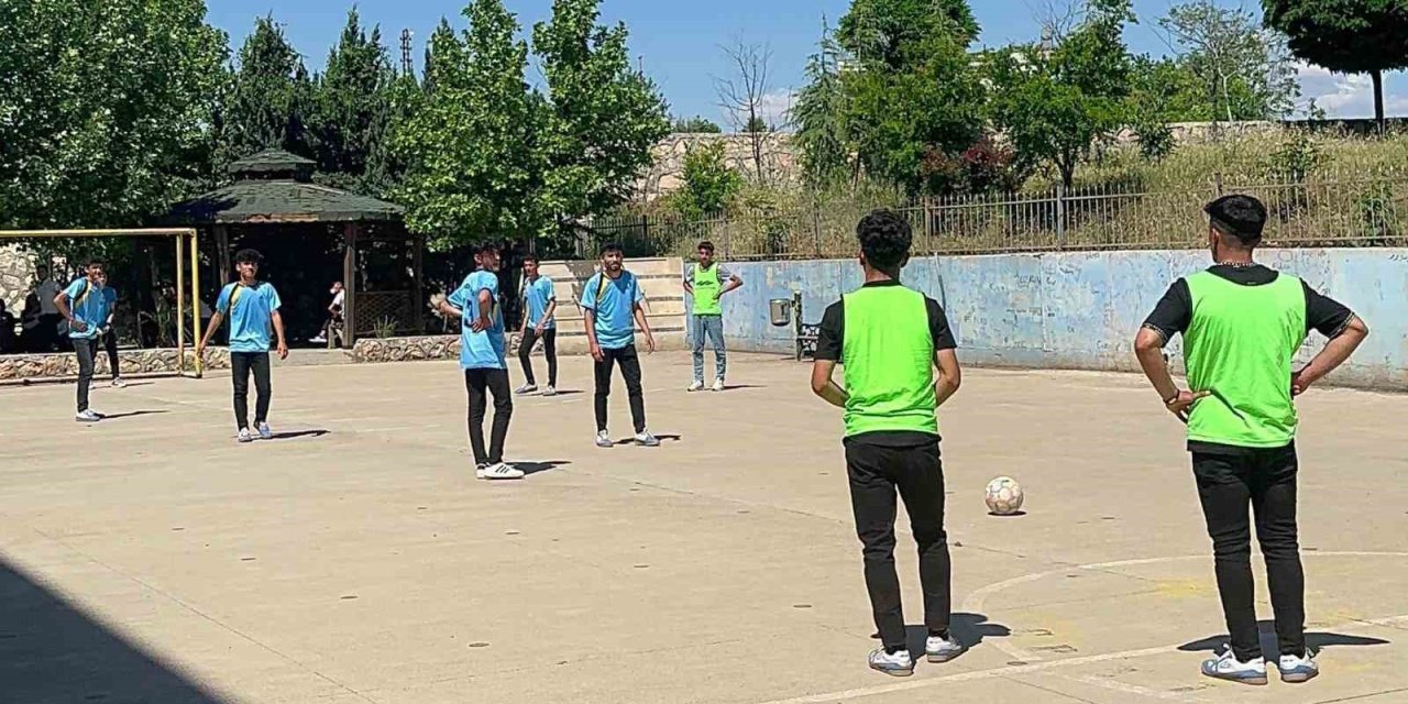 Turnuvanın Galibi Gümüşkaya Spor Takımı Oldu