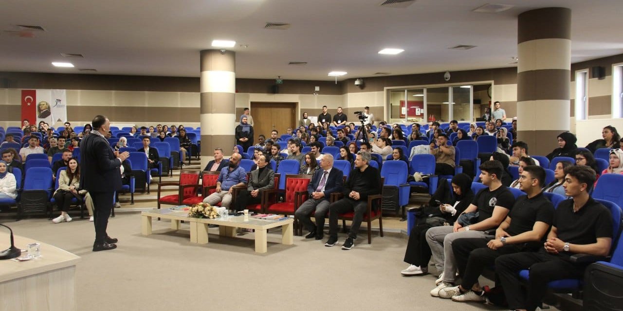 Yıldız, “Gazze’deki Trajedinin Tek Sorumluları Hesap Verecek”