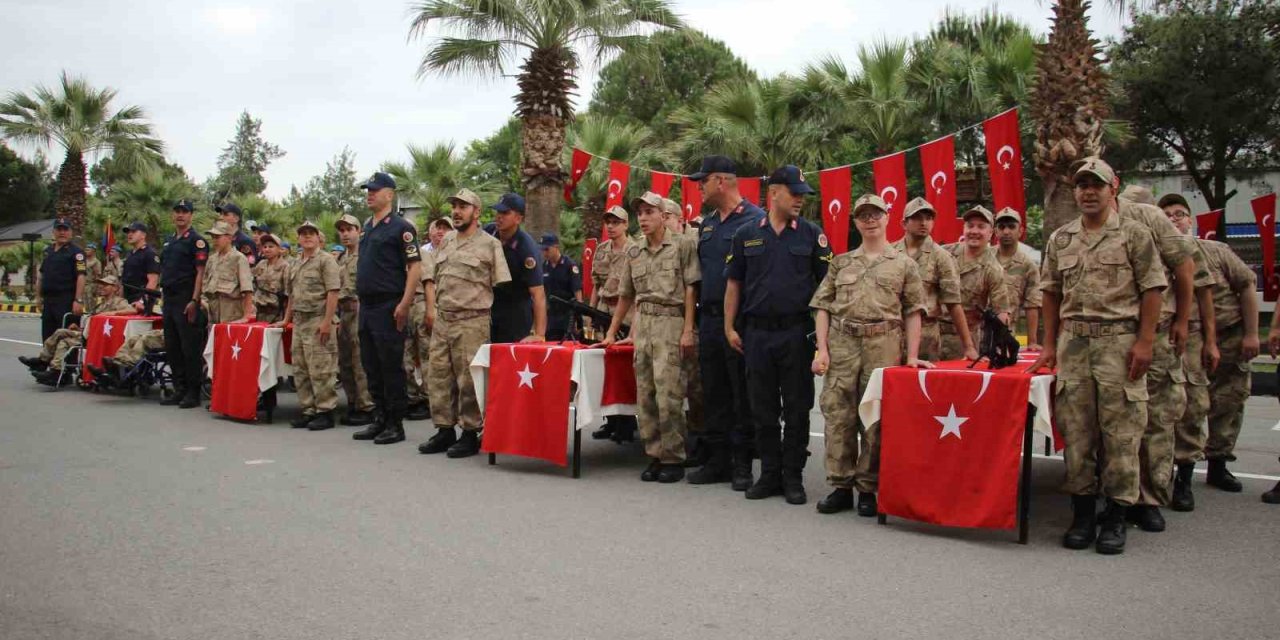 Aydın’da 30 Engelli Birey Bir Günlüğüne Asker Olmanın Mutluluğunu Yaşadı