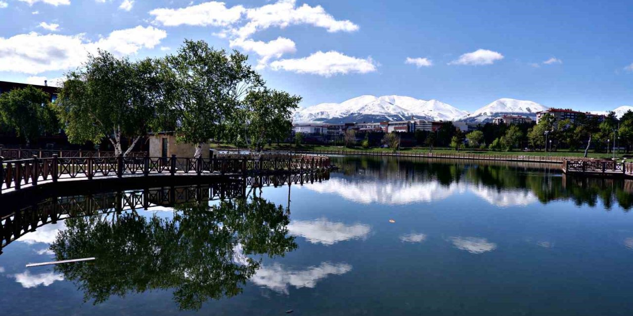 Palandöken Beyazlara Büründü