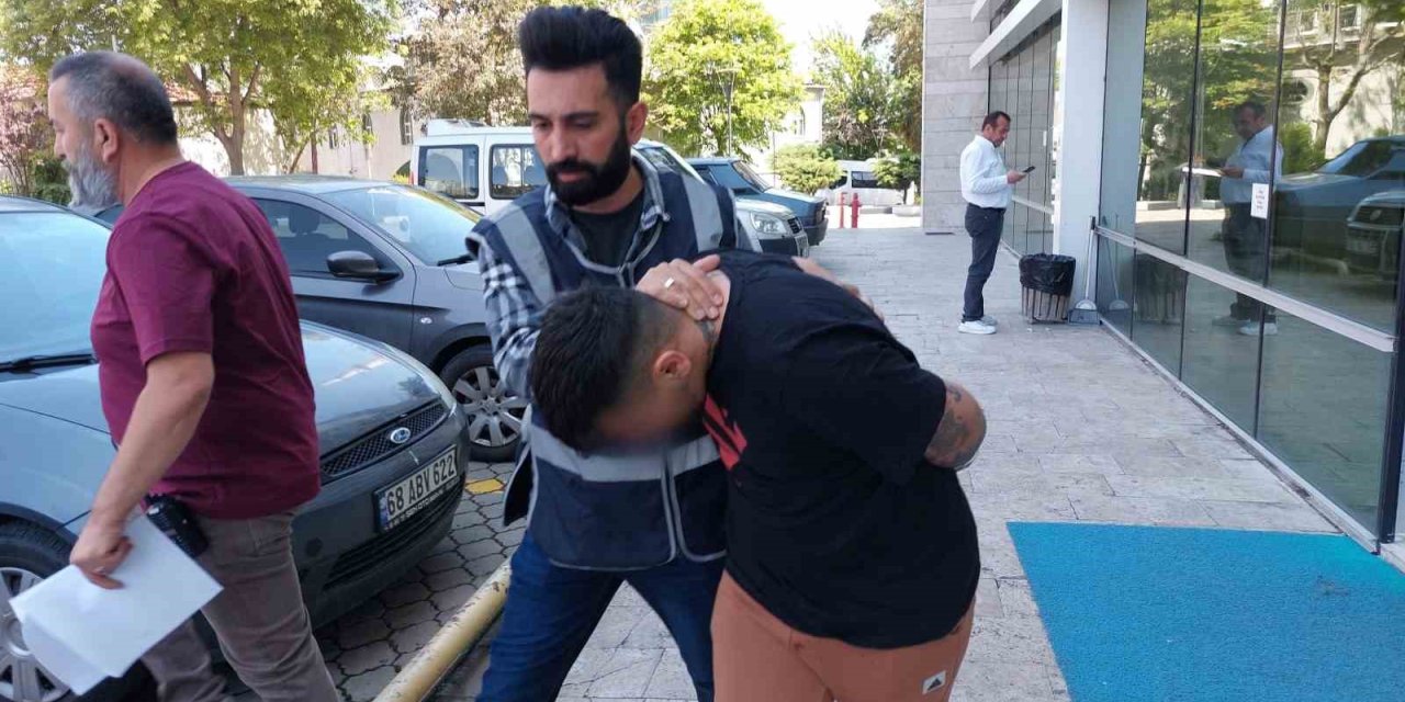 Husumetlisinin Ev Ve İş Yerine Silahlı Saldırı Düzenleyen Şahıs Tutuklandı