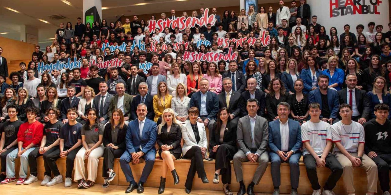 40 Kampüsten 285 Öğrenci Dünyanın En Prestijli 945 Üniversitesinden Kabul Aldı