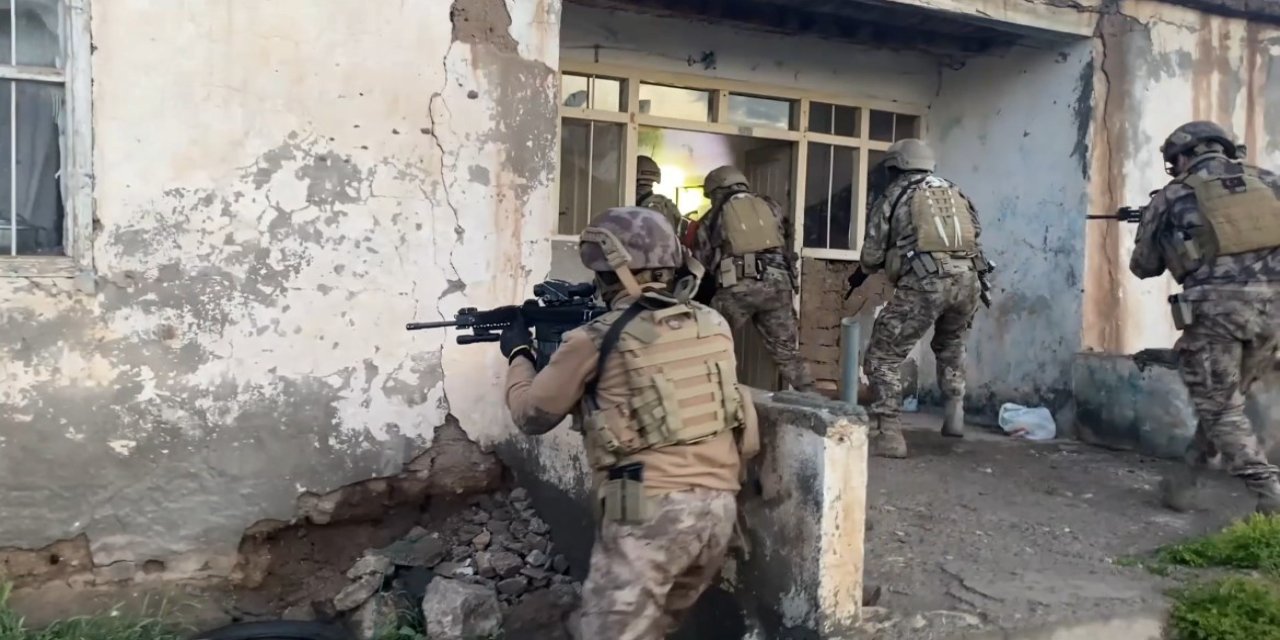 Ağrı’da Eş Zamanlı Dev Uyuşturucu Operasyonu: 14 Tutuklama