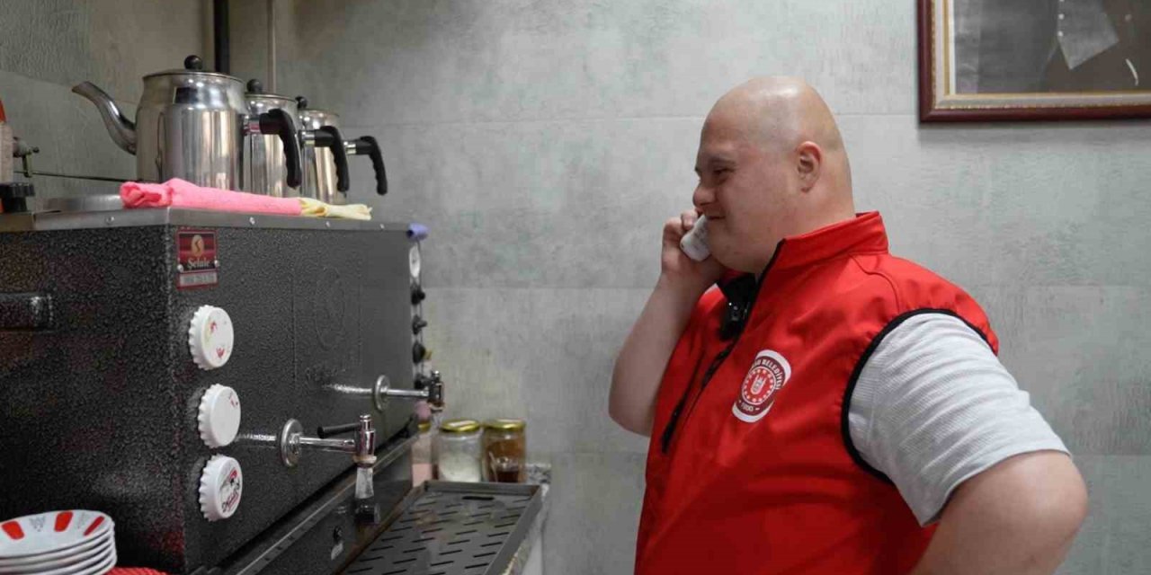 Gürsu’nun Gözbebeği Mesut, Belediyede Çalıştı