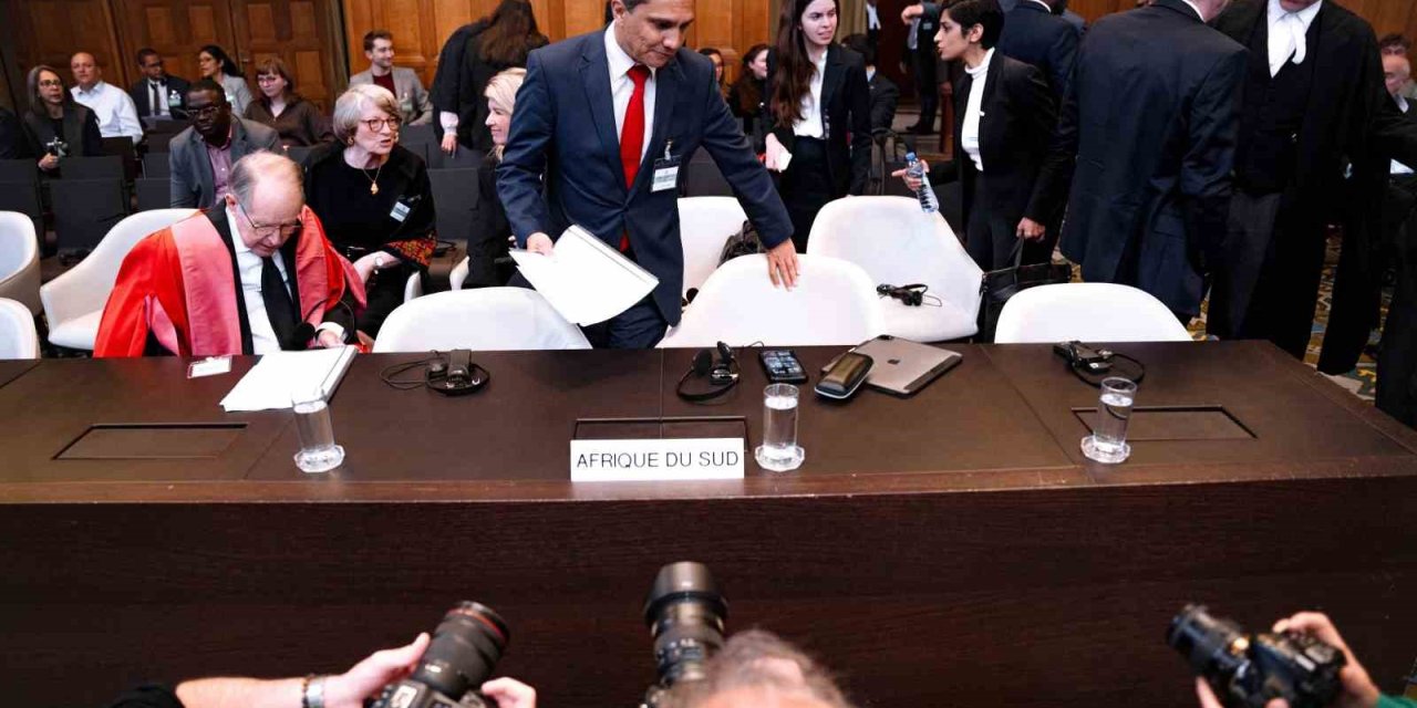 İsrail, Uad’de Savunma Yaptı: “Gazze’de Bir Soykırım Yaşanmıyor”