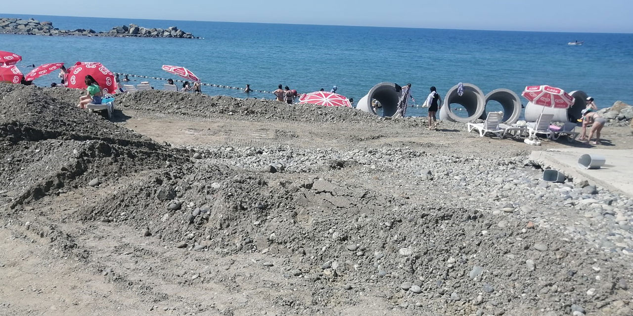 Rize Belediyesi Kadınlar Plajı Bakıma Alındı!