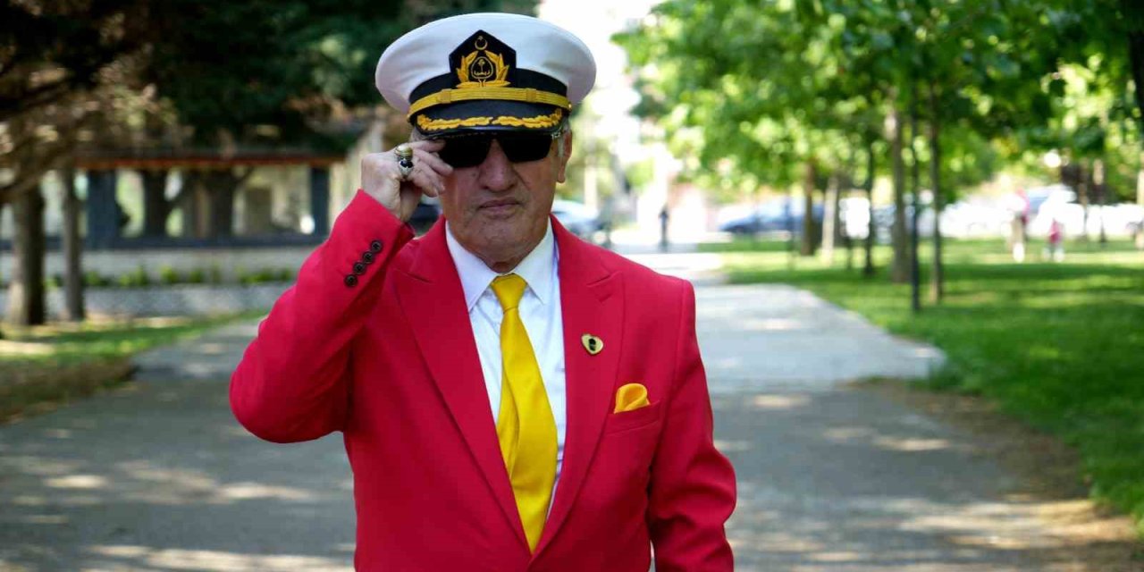 Kocaeli’nin En "Renkli" Adamı